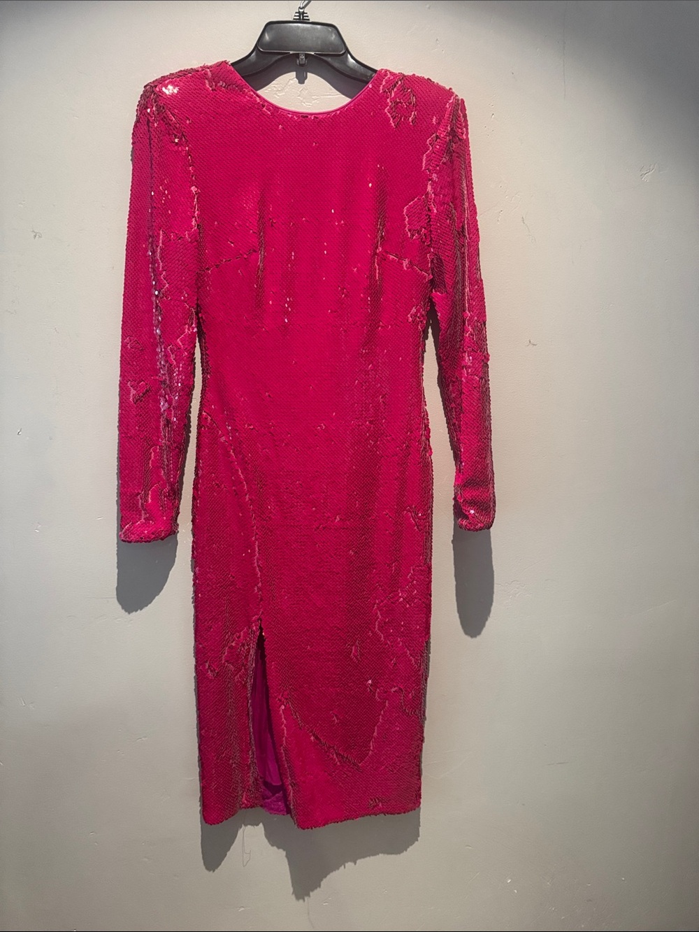 Dress the Population Hot Pink Sequin Long-Sleeve Midi Dress